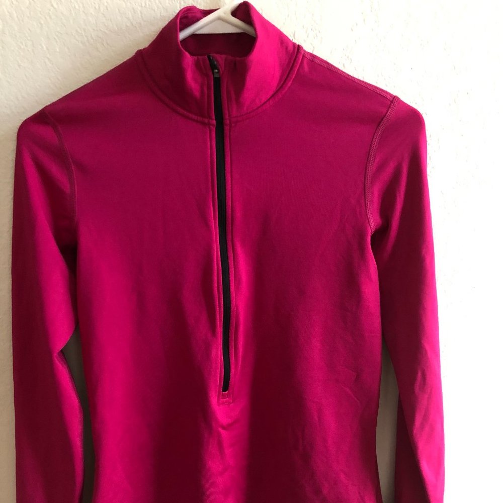 Nike Dri Fit top - M